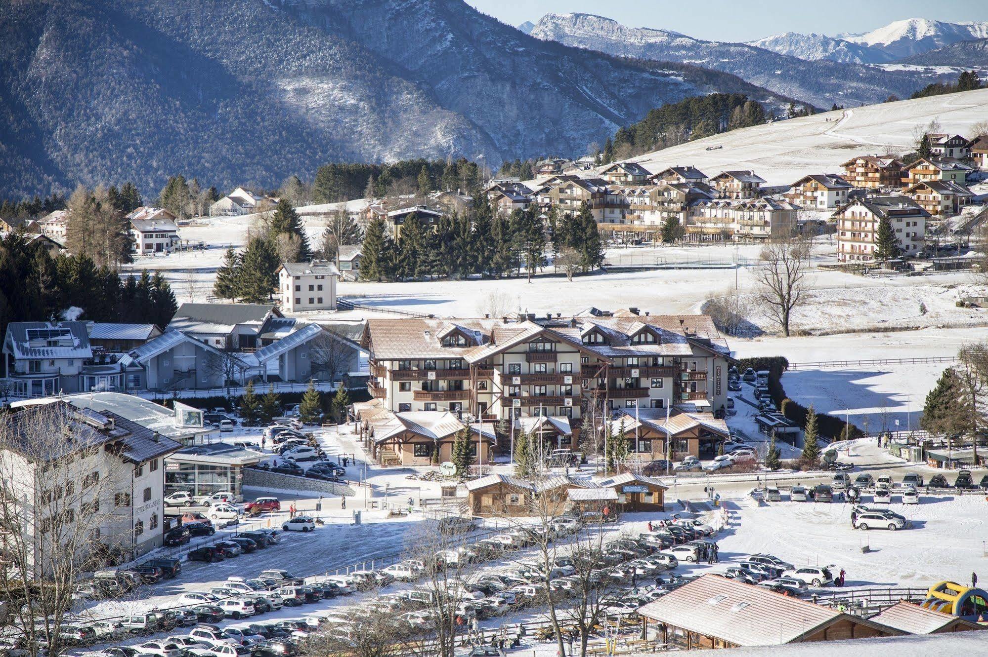 Golf Hotel Folgaria Kültér fotó